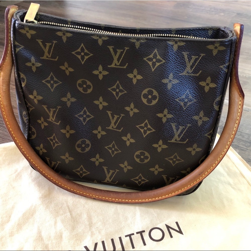 Louis Vuitton monogram looping handbag